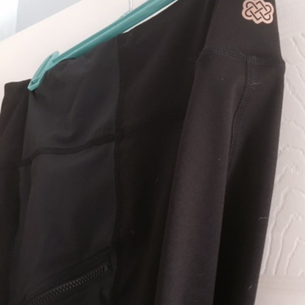 Sherpa Kalpana Hike Tights - Picture 3 of 5